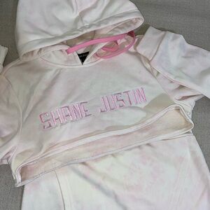 Shane Justin 2 piece